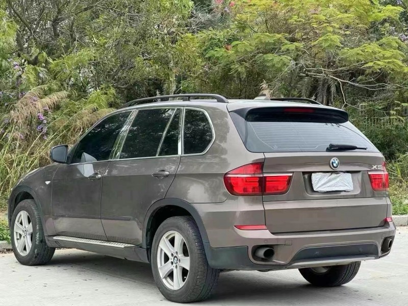 汕头12年宝马X57