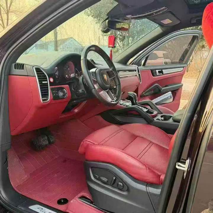 东营23年保时捷卡宴4