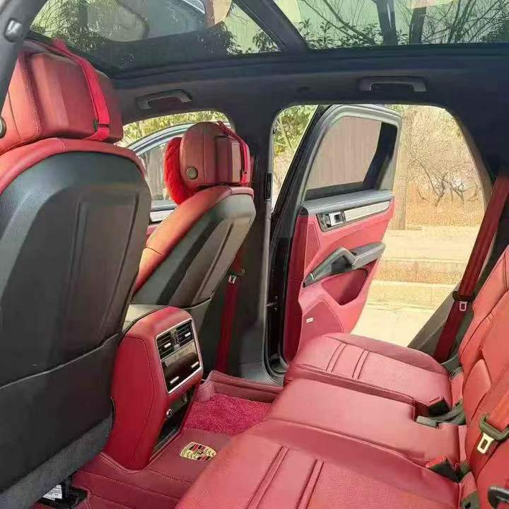 东营23年保时捷卡宴6