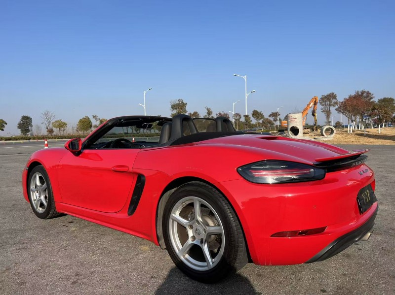 盐城18年保时捷7186