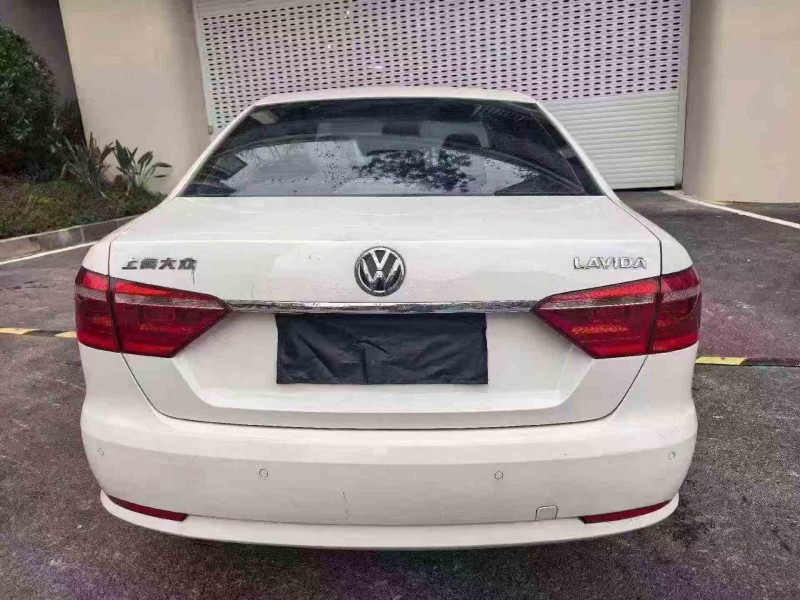 重庆15年大众朗逸9