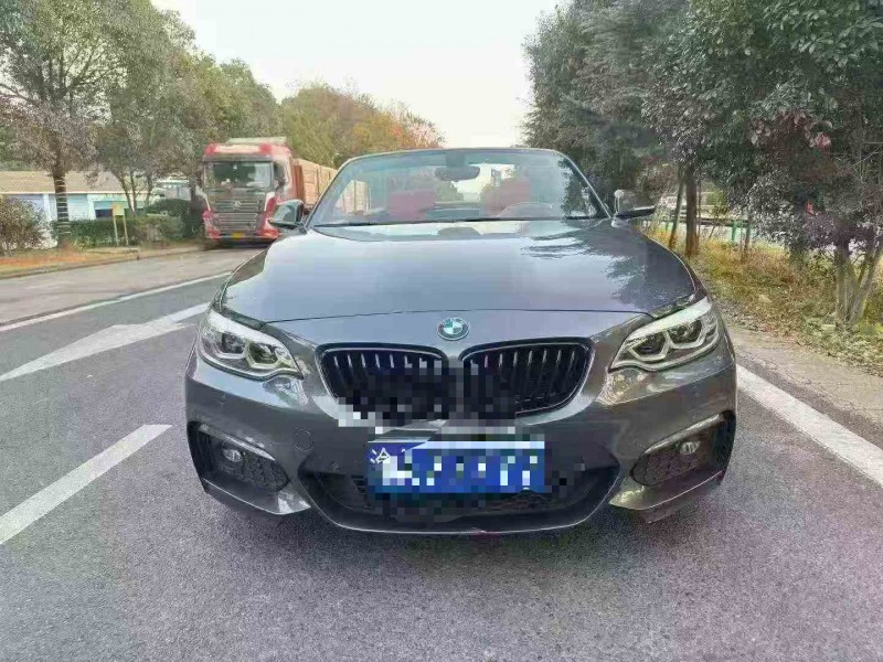 重庆21年宝马2系1