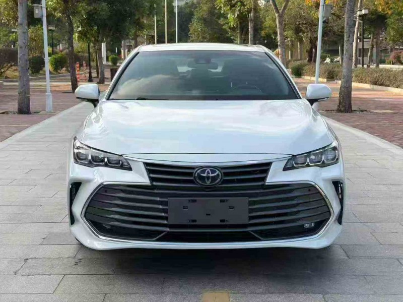 汕头21年丰田亚洲龙1