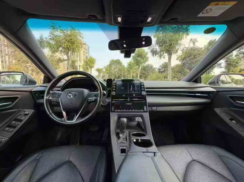 汕头21年丰田亚洲龙6