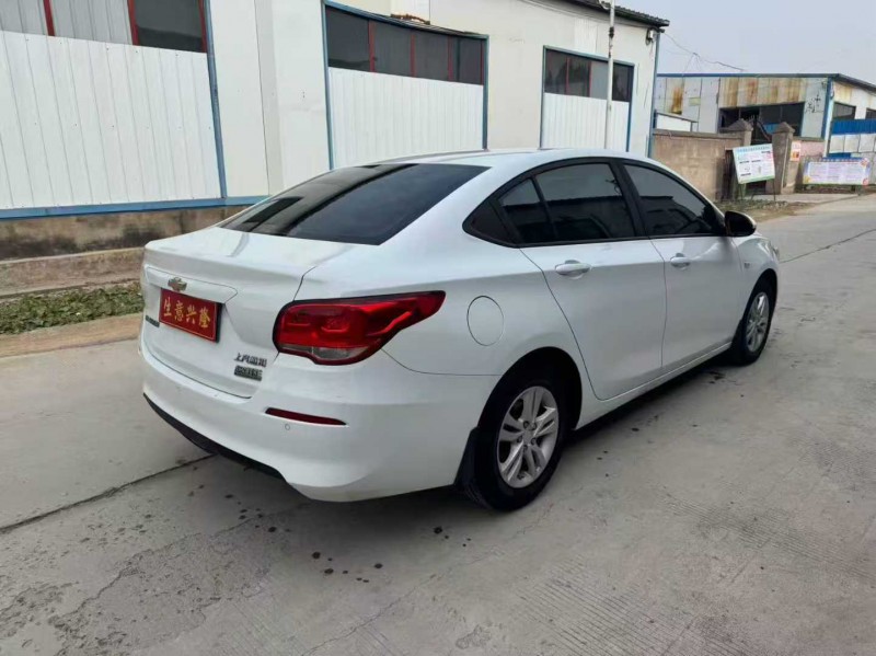 郑州17年雪佛兰科鲁兹4