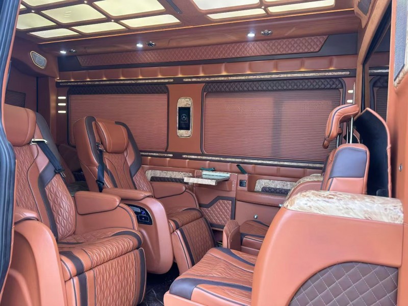 淄博19年奔驰斯宾特4