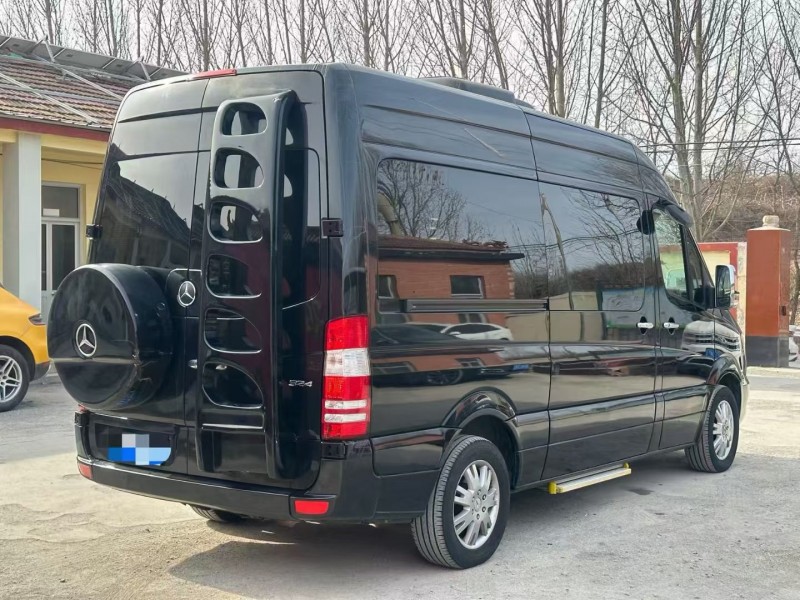 淄博19年奔驰斯宾特7