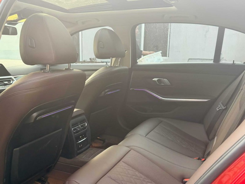 青岛22年宝马3系5