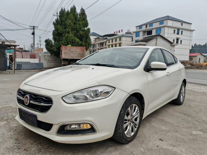 长沙15年菲亚特菲翔3