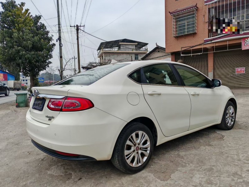 长沙15年菲亚特菲翔7