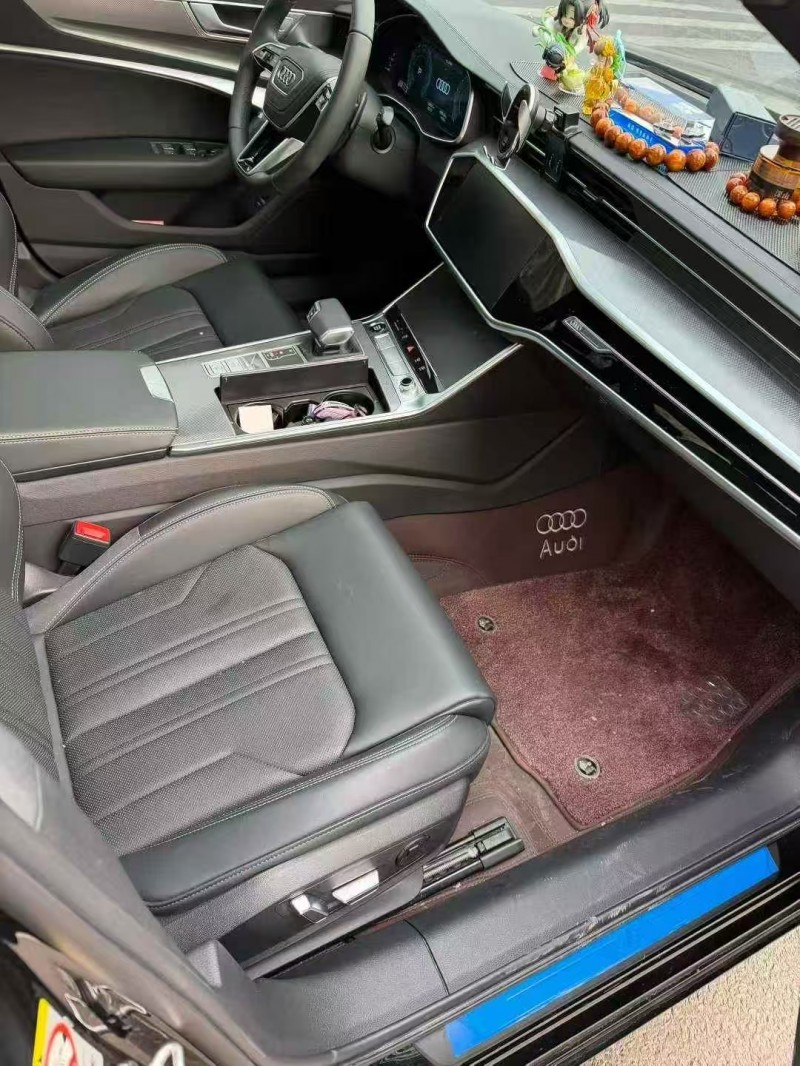 济宁25年奥迪A6L6
