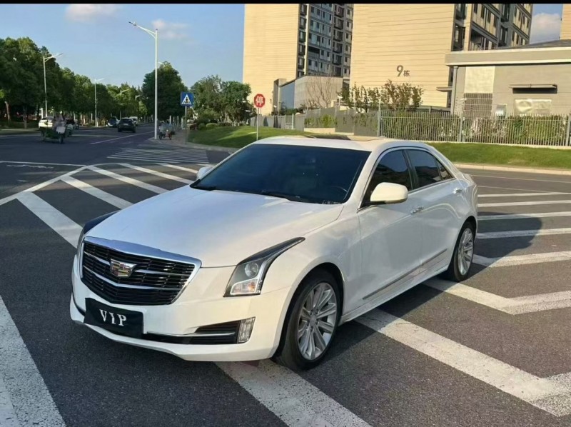 长沙18年凯迪拉克ATS3