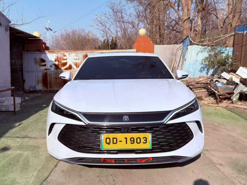 青岛25年比亚迪秦1