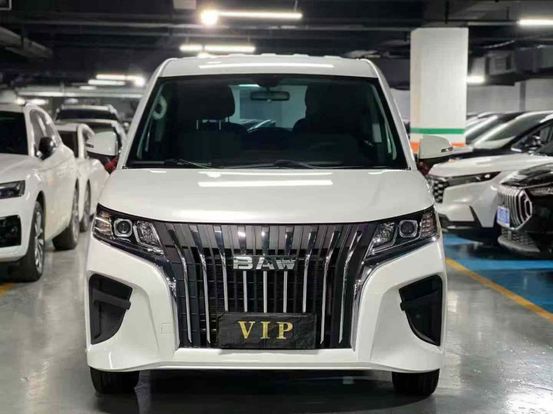 成都23年北汽制造王牌M71