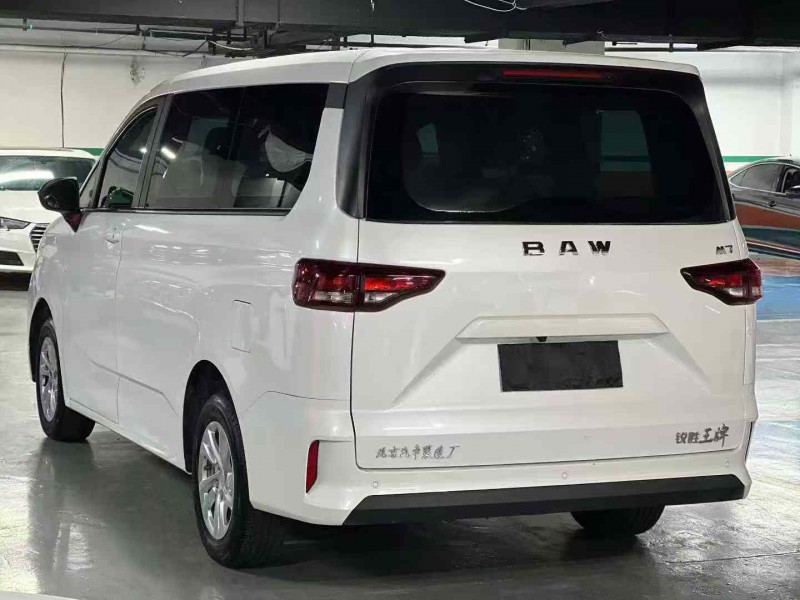 成都23年北汽制造王牌M78