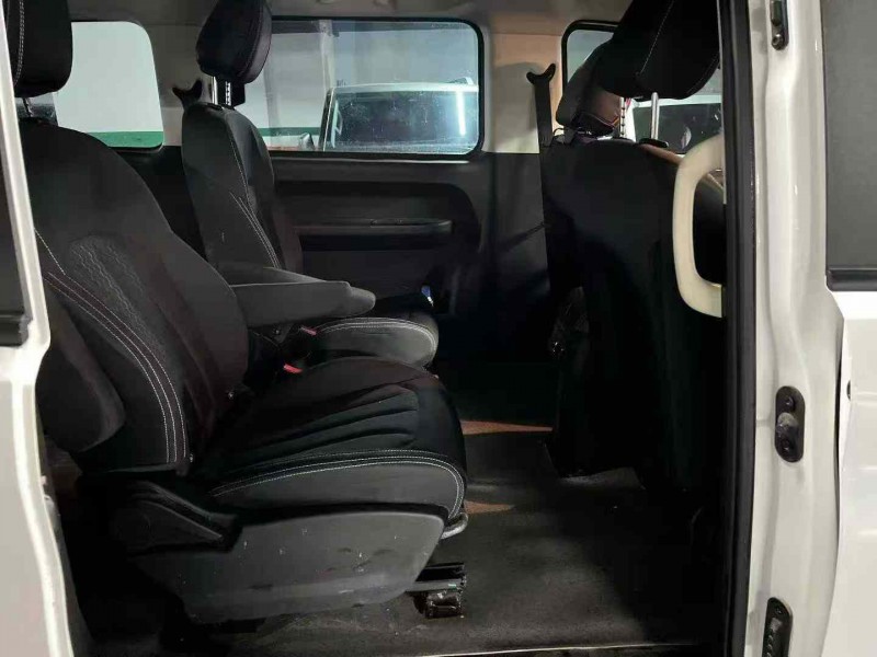 成都23年北汽制造王牌M79