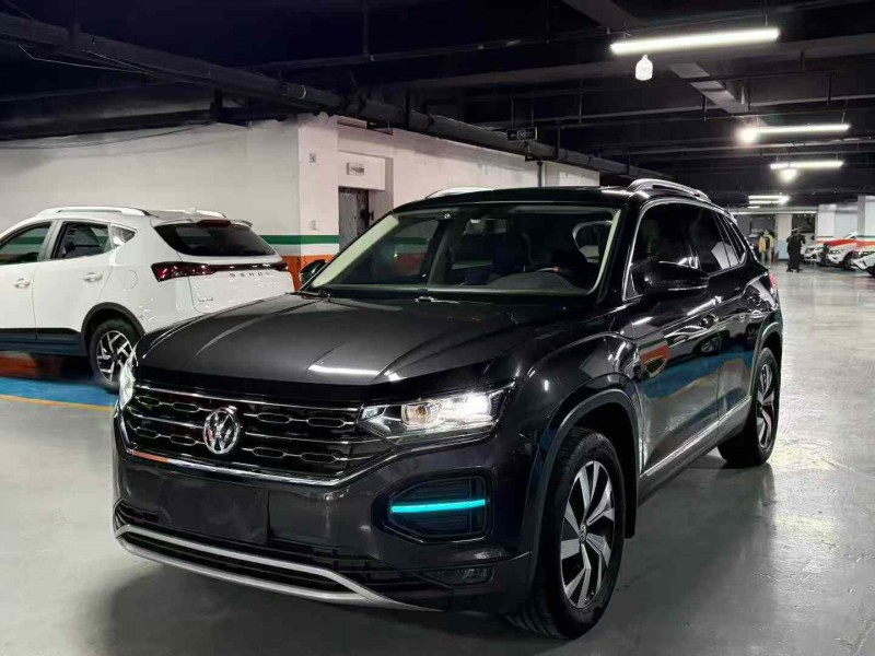 成都20年大众探岳4