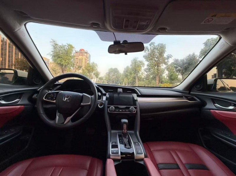 茂名18年本田思域4