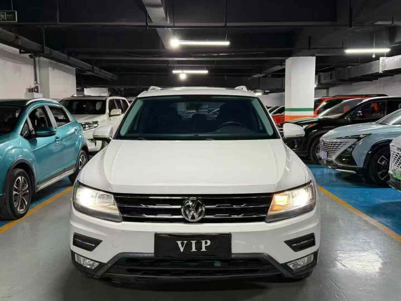 成都20年大众途观1