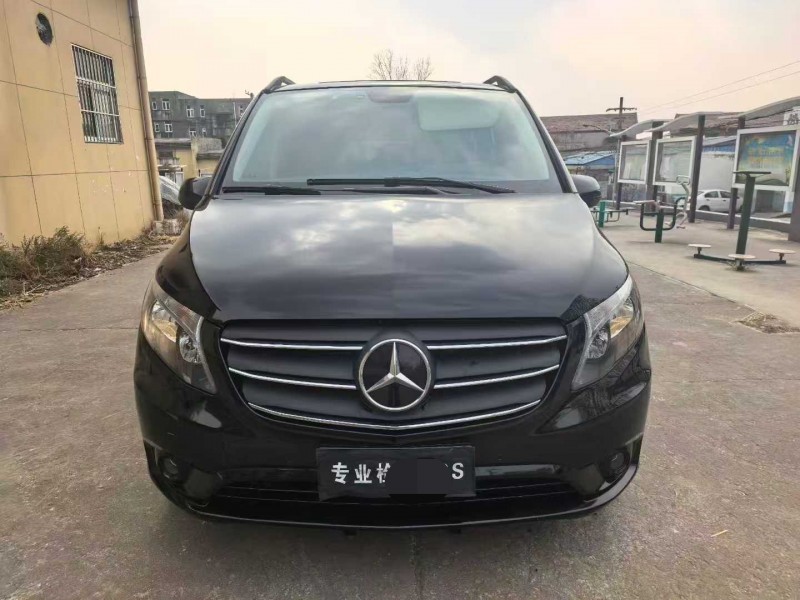 徐州21年奔驰威霆1