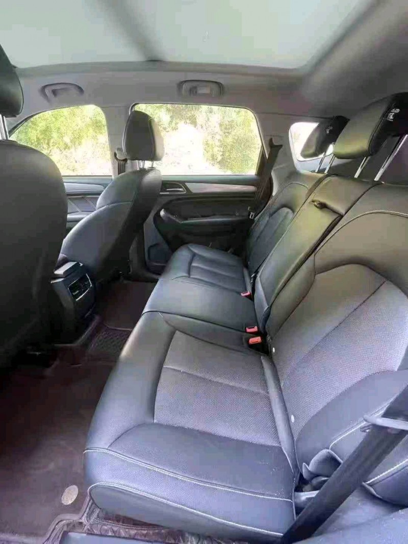 德阳21年荣威RX55