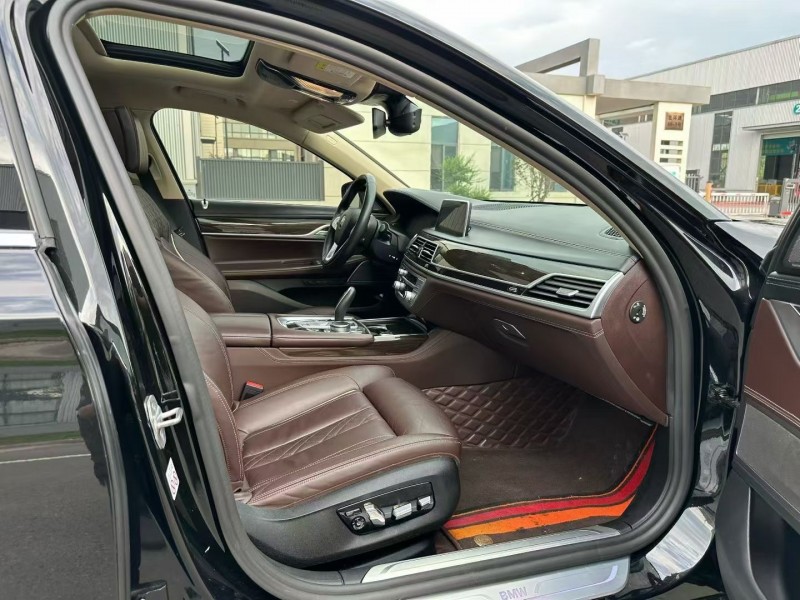 徐州20年宝马7系5