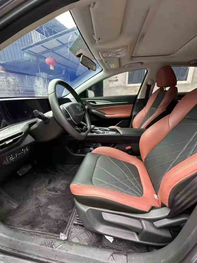 遂宁25年长安汽车逸动5