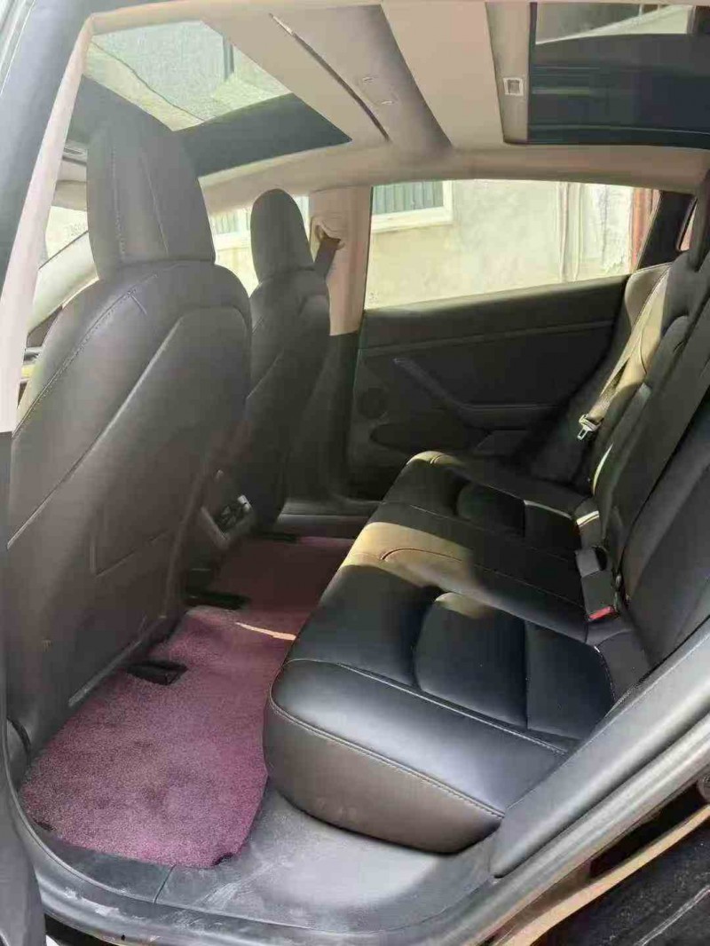 绵阳22年特斯拉MODEL 35