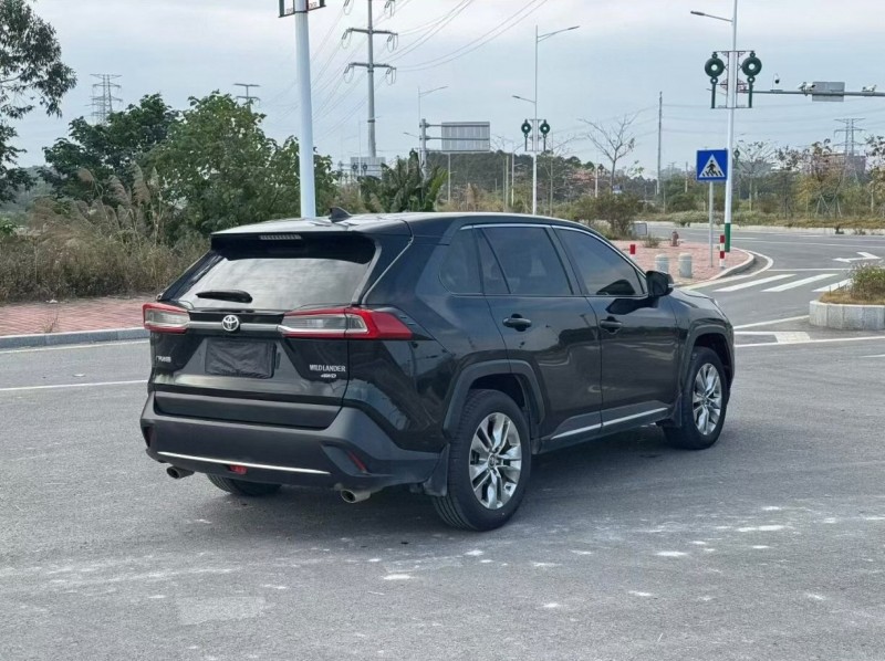 长沙21年丰田威兰达8