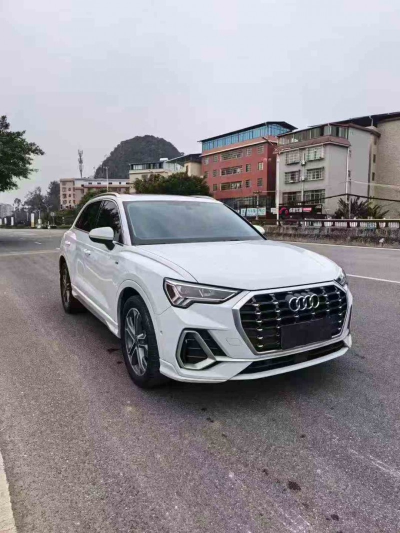 北海23年奥迪Q32