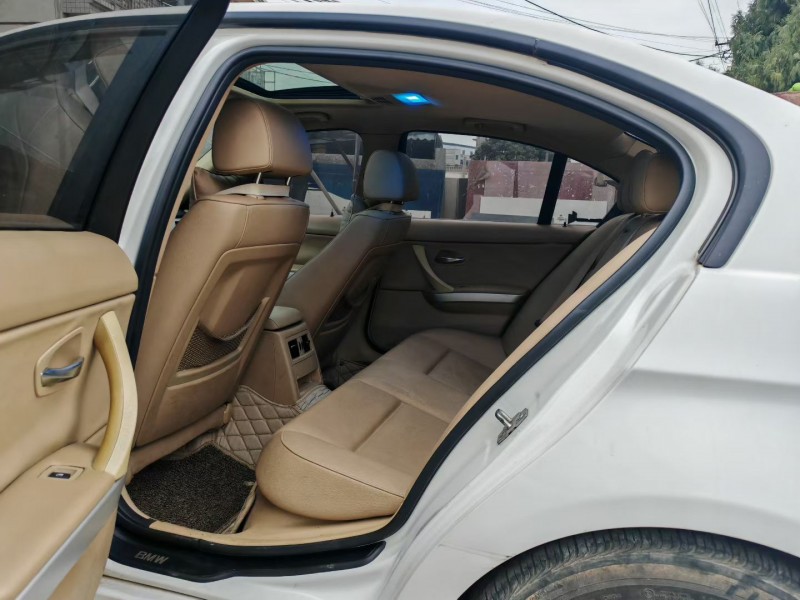 长沙11年宝马3系6