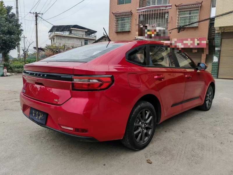 长沙21年宝骏RC58