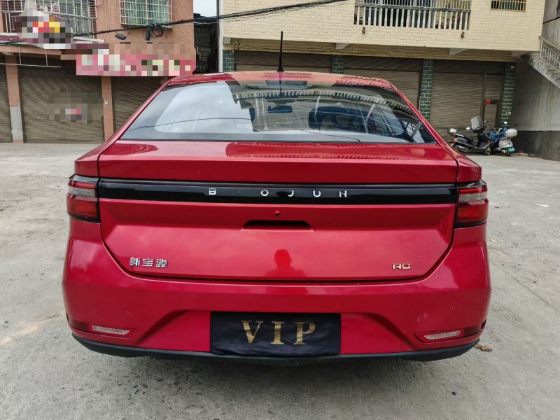 长沙21年宝骏RC59