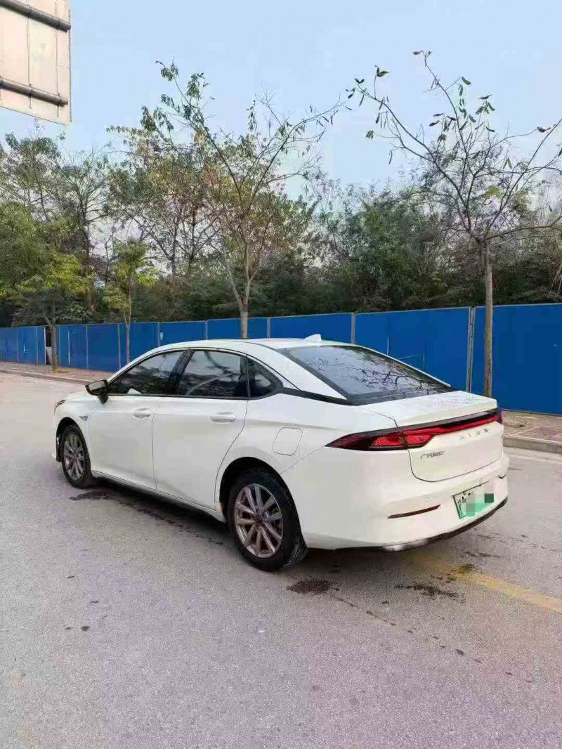 北海24年传祺埃安S7