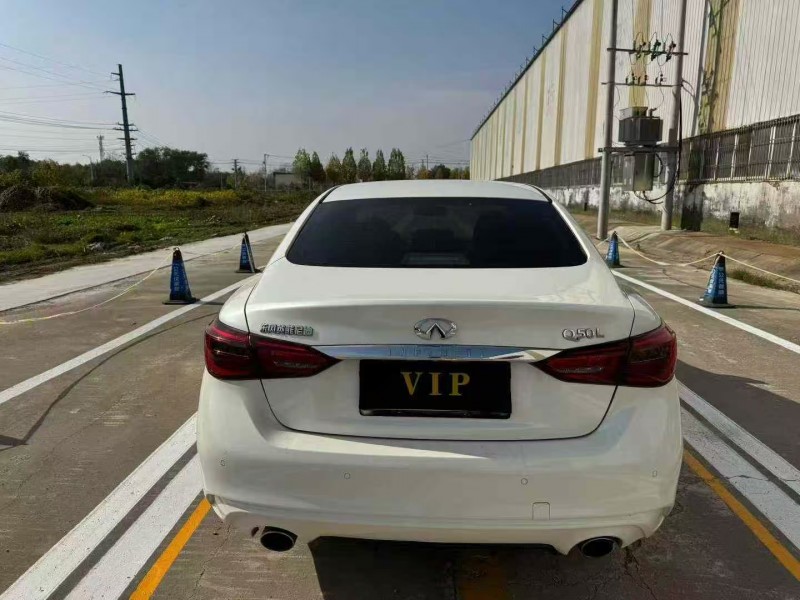 菏泽21年英菲尼迪Q50L9