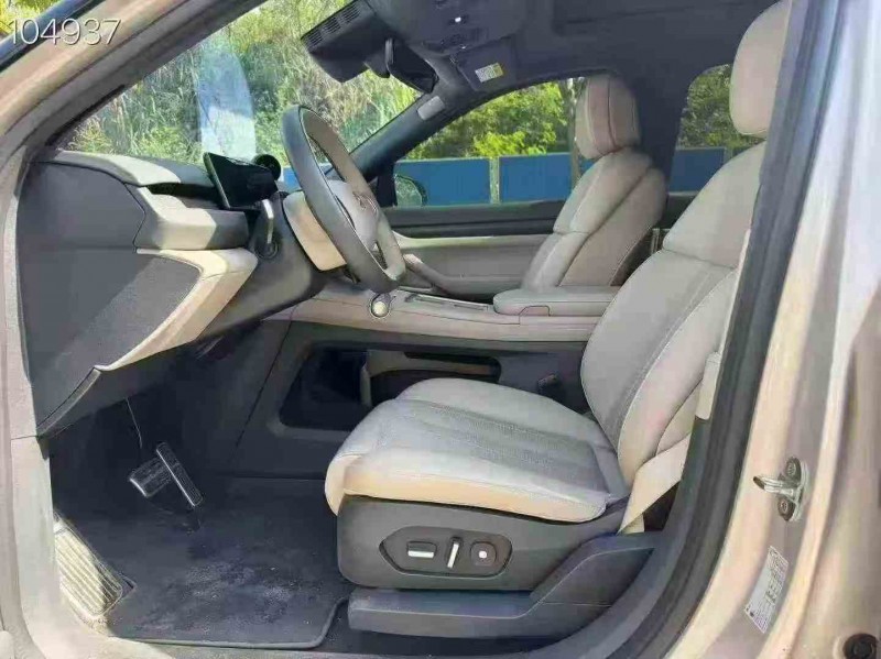 钦州23年蔚来ES85