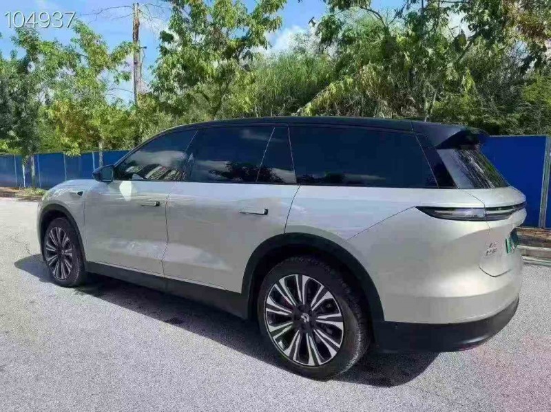 钦州23年蔚来ES88