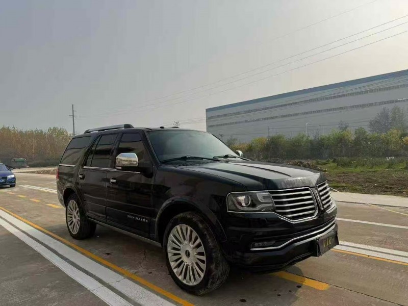 菏泽17年林肯领航员3