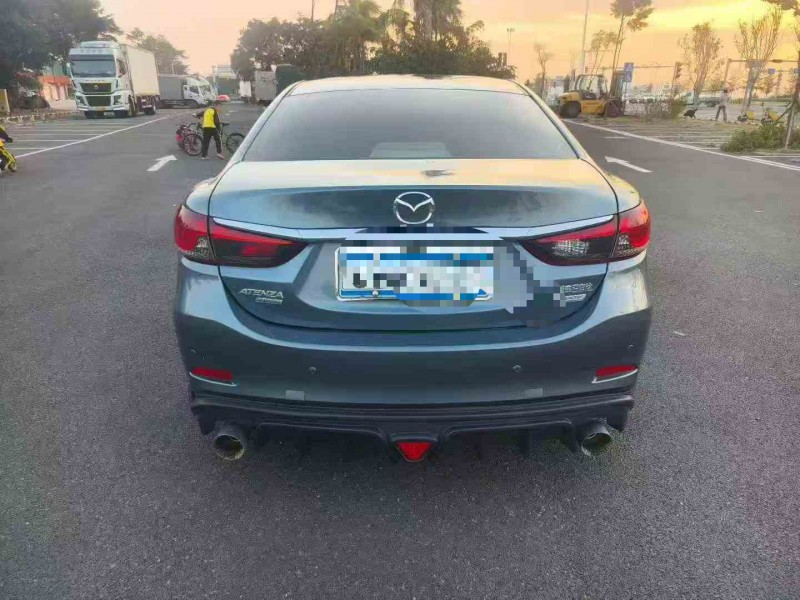 贺州16年马自达阿特兹8