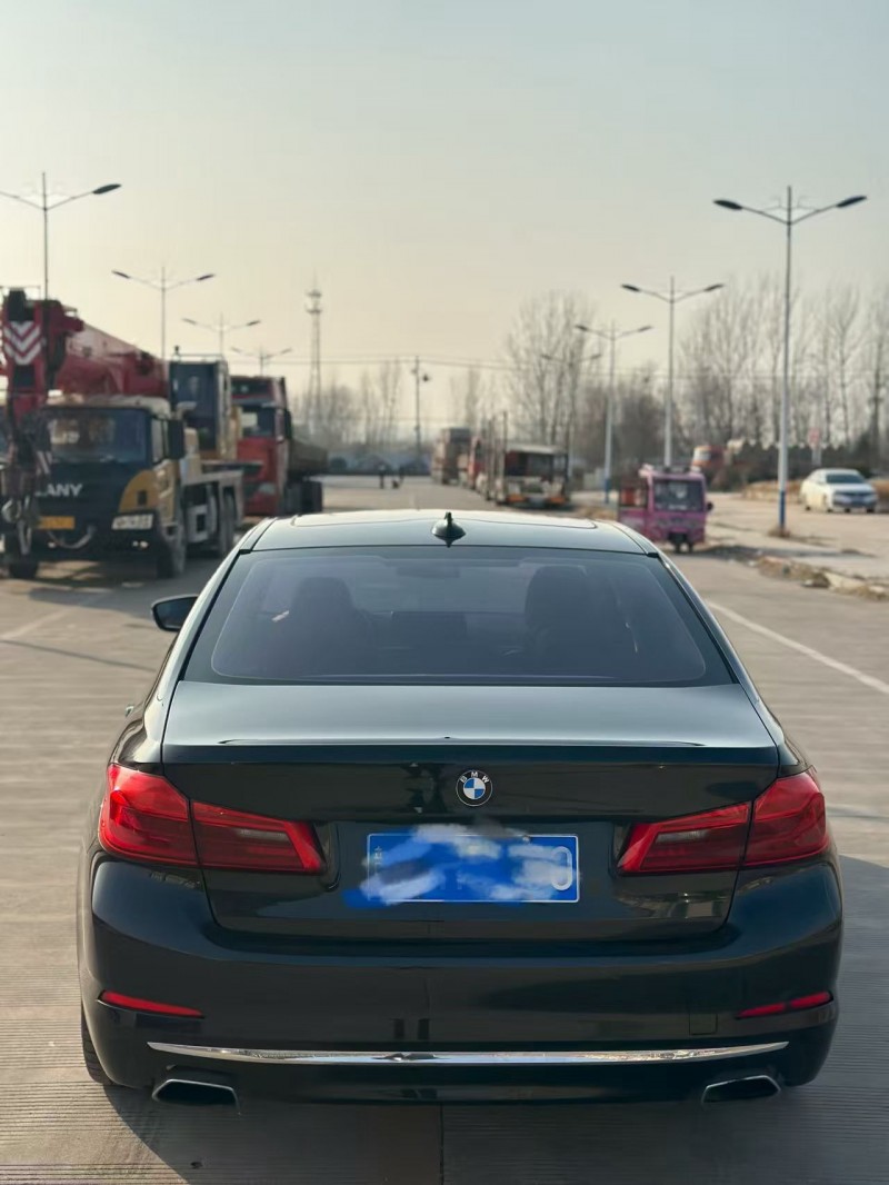 青岛19年宝马5系3