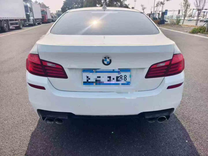 北海15年宝马5系9