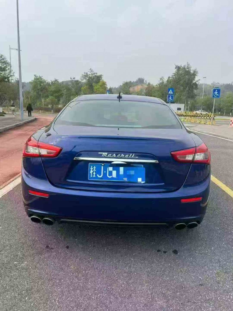 钦州17年玛莎拉蒂Ghibli8