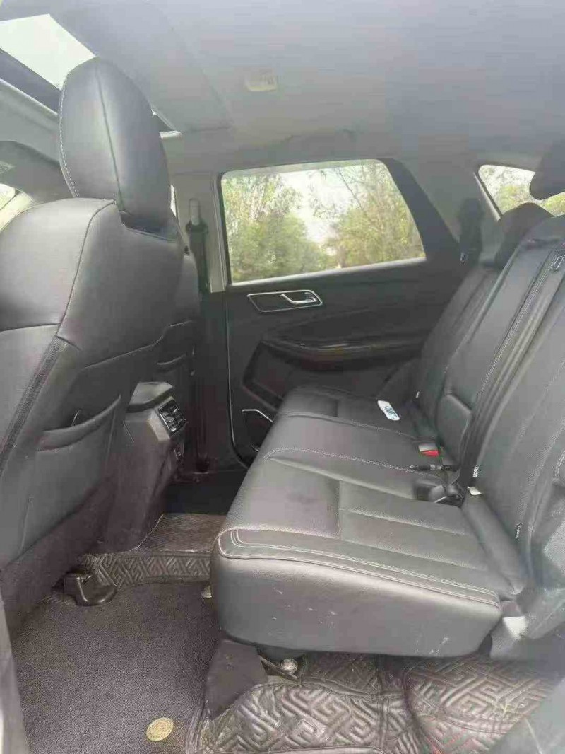 百色21年江铃驭胜5