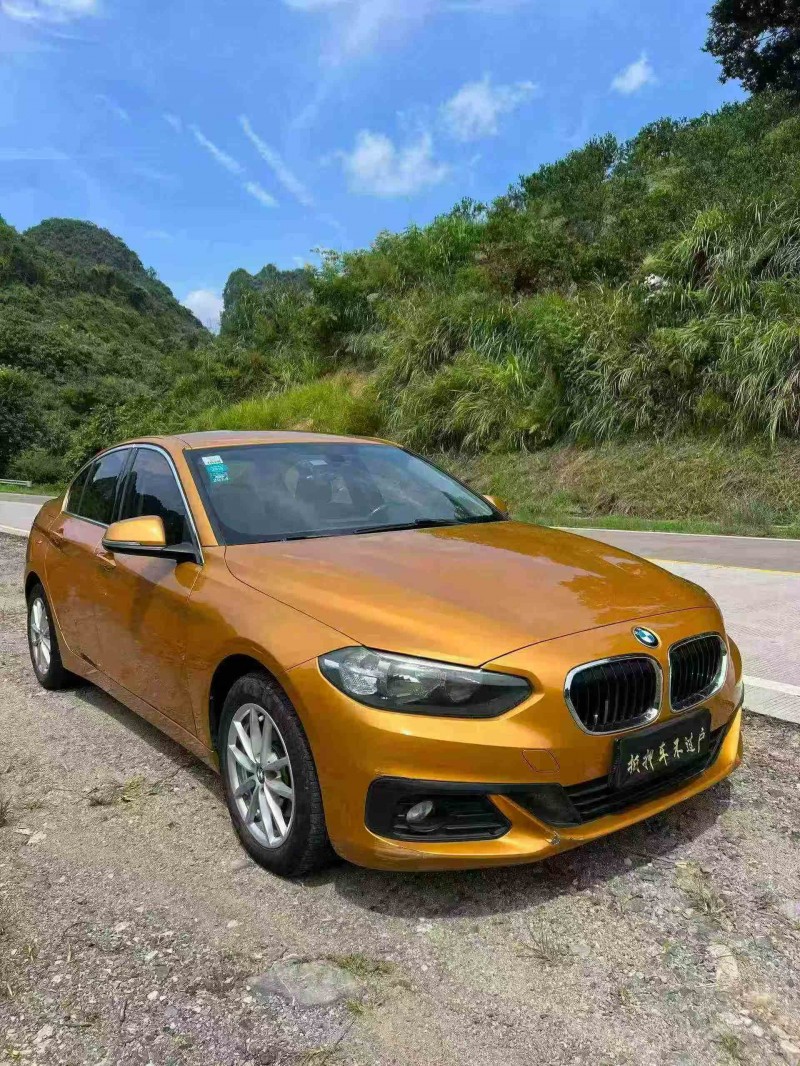 防城港18年宝马1系2