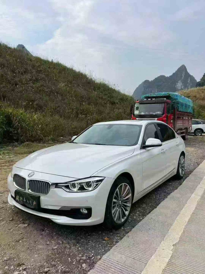 北海19年宝马3系3