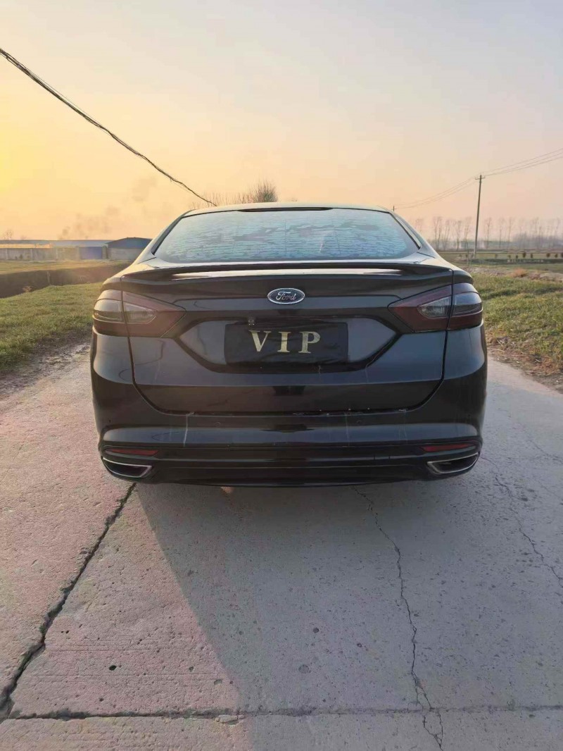 苏州15年福特蒙迪欧9