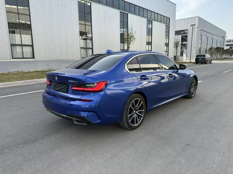 徐州19年宝马3系8