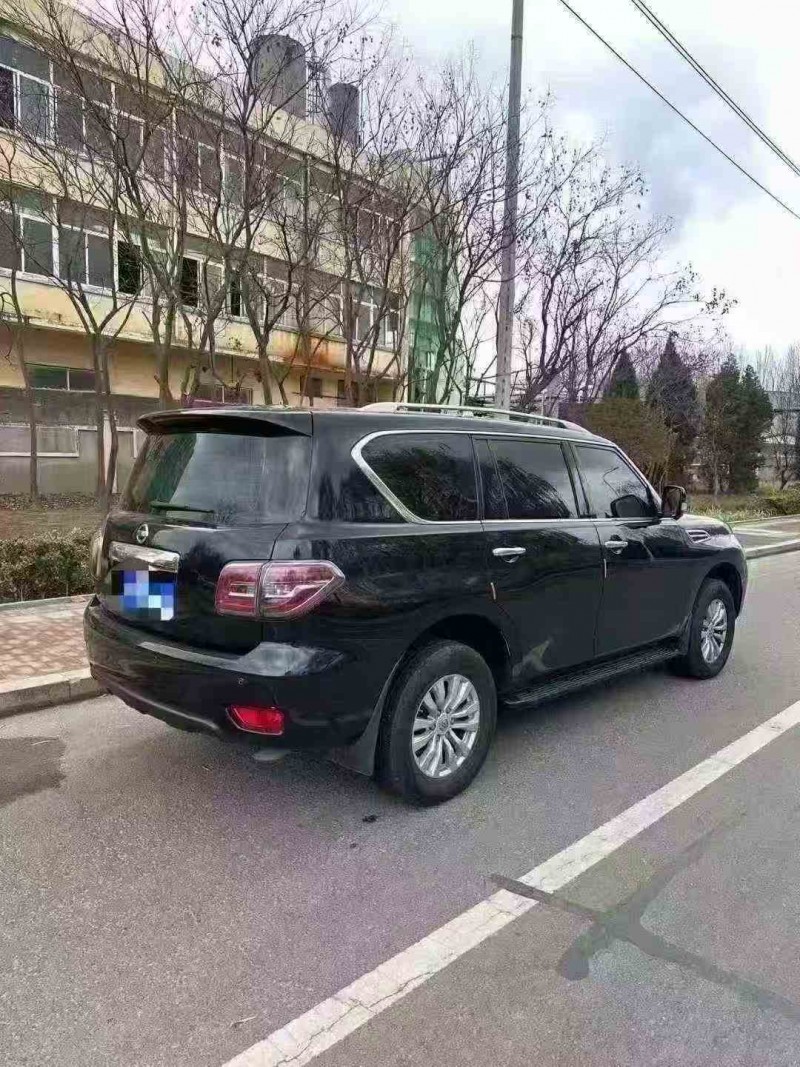 潍坊19年日产途乐7