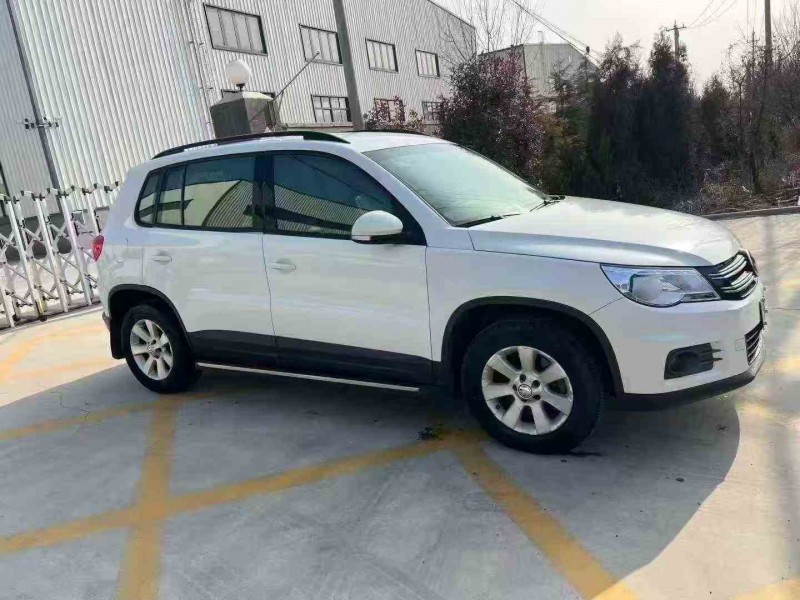 东营11年大众途观2