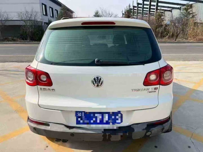 东营11年大众途观9